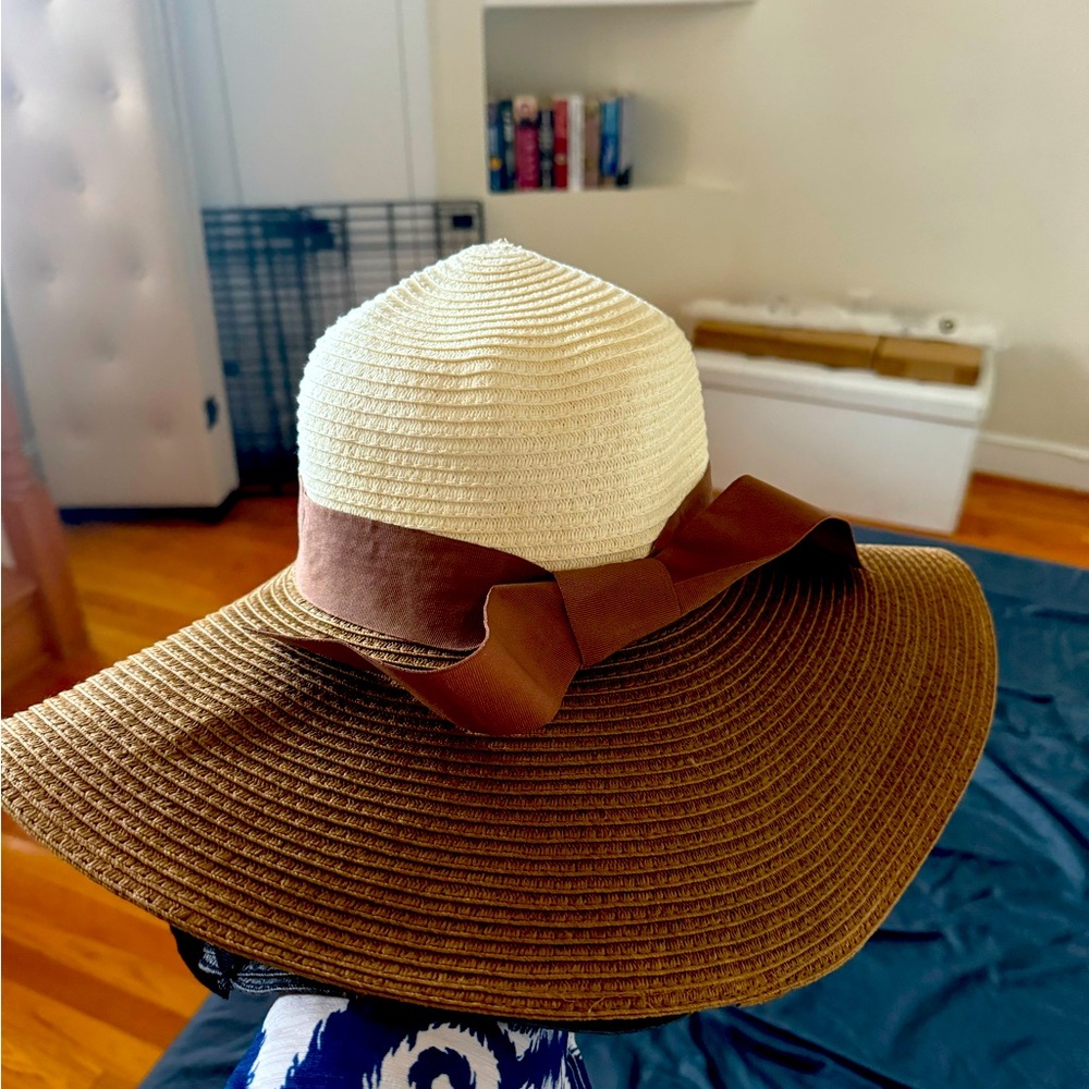 Beach hat